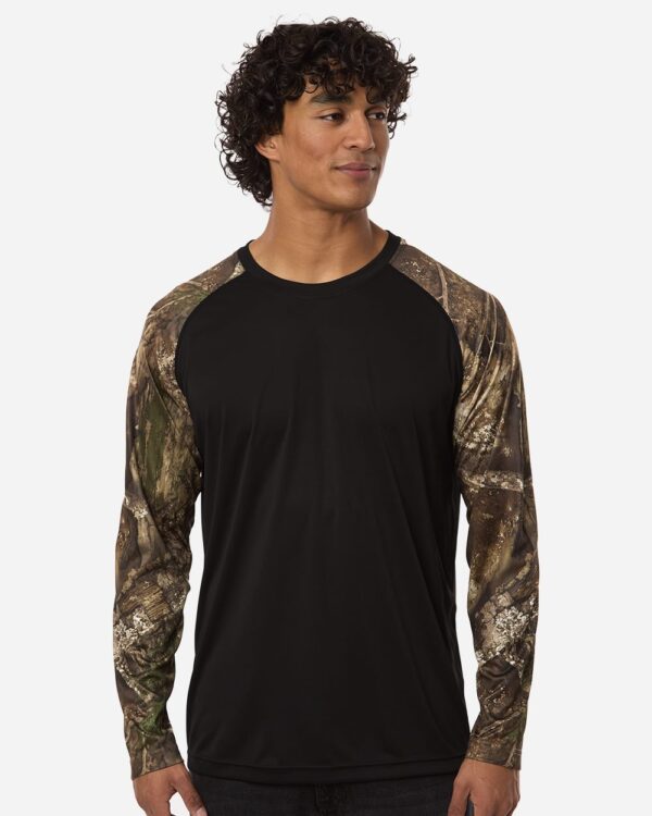 Unisex Realtree® Performance Colorblocked Long Sleeve T-Shirt