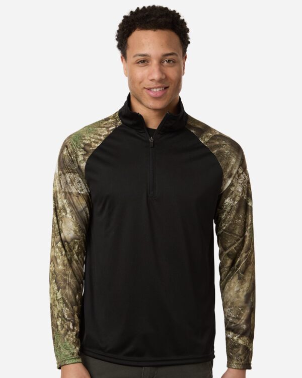 Unisex Realtree® Performance Colorblocked Quarter-Zip Pullover